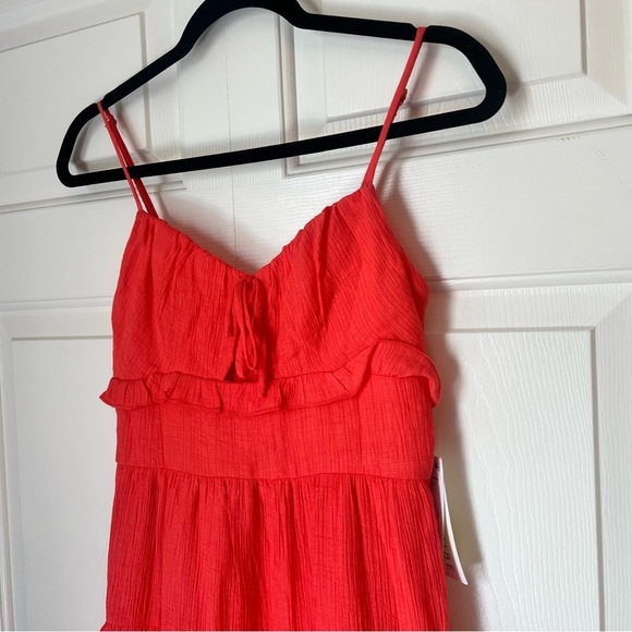 City Vibes Coral Tiered Ruffle Dress Size Small NWT - Picture 4 of 10